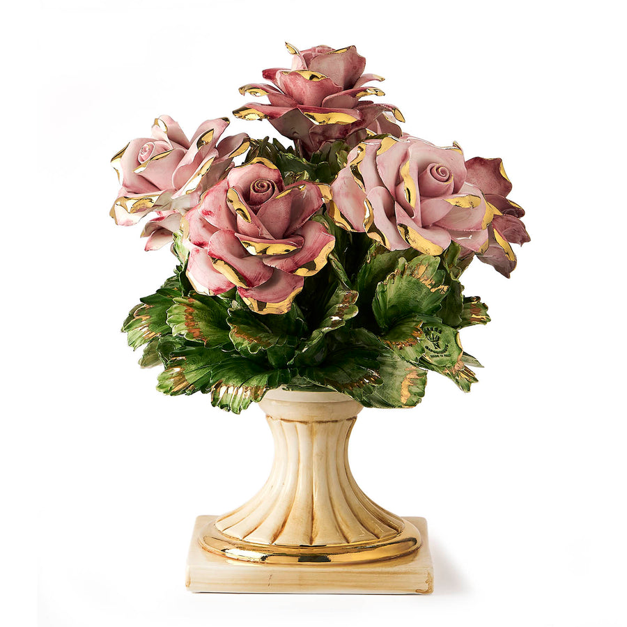 Capodimonte centerpiece with mixed flowers